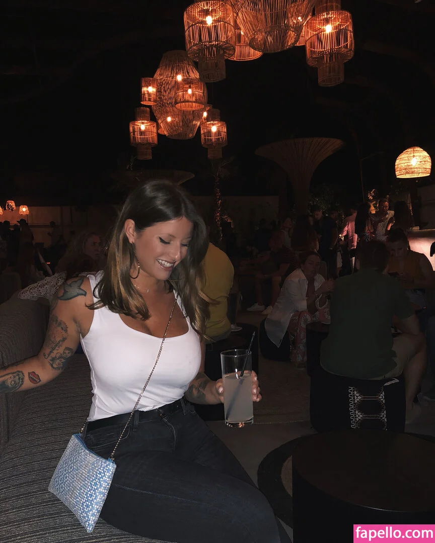 Zhanet Filipova Onlyfans Photo Gallery 