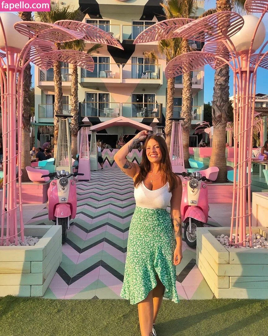 Zhanet Filipova Onlyfans Photo Gallery 