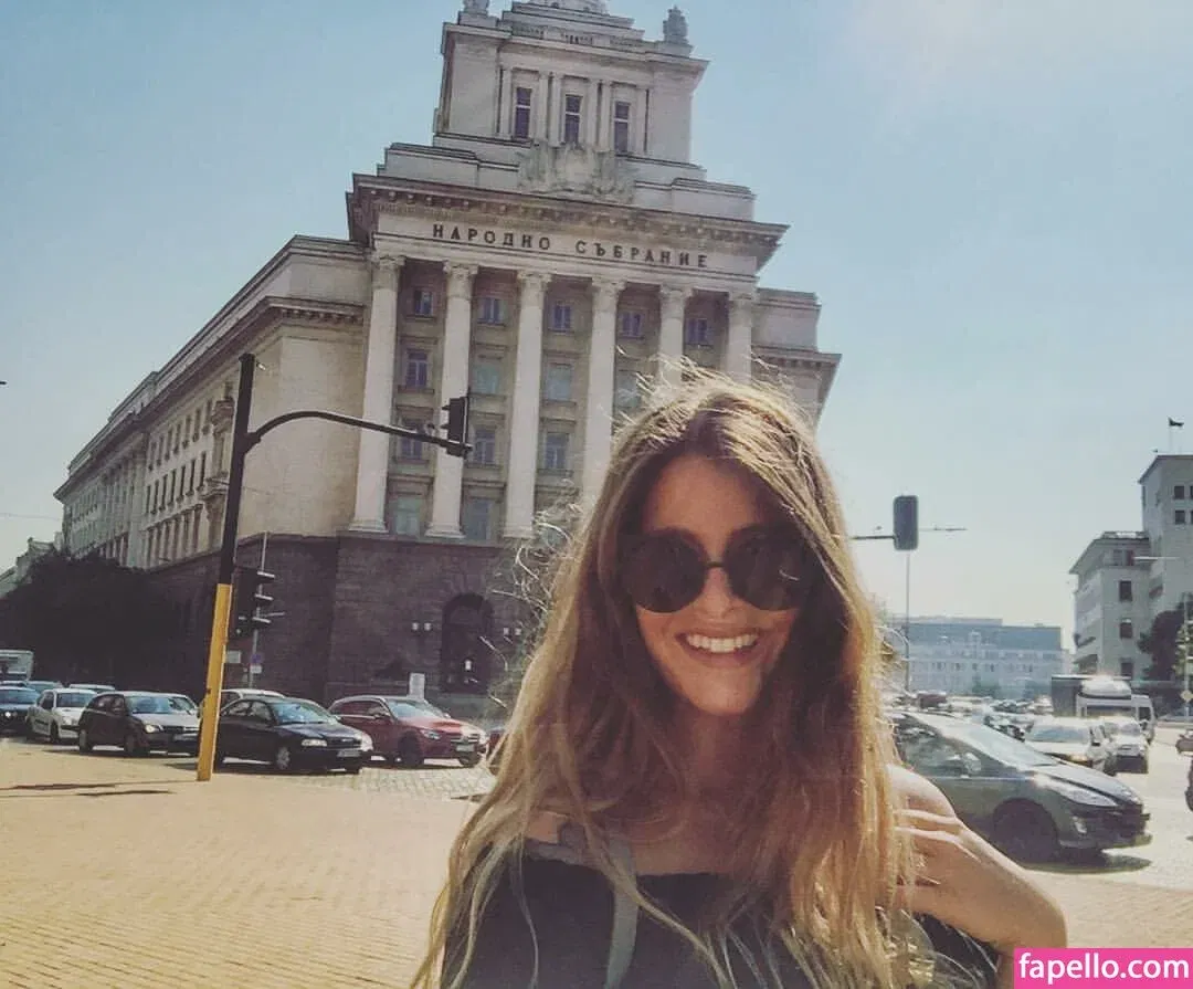 Zhanet Filipova Onlyfans Photo Gallery 