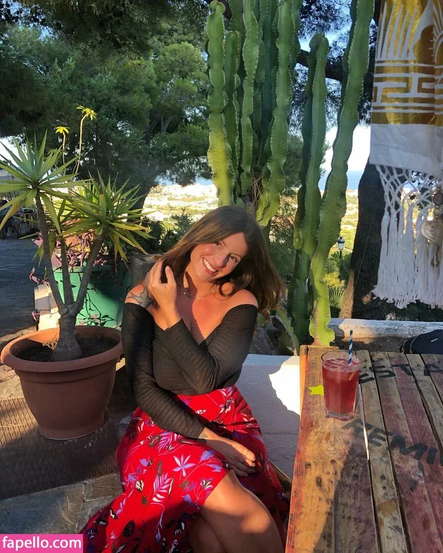 Zhanet Filipova Onlyfans Photo Gallery 