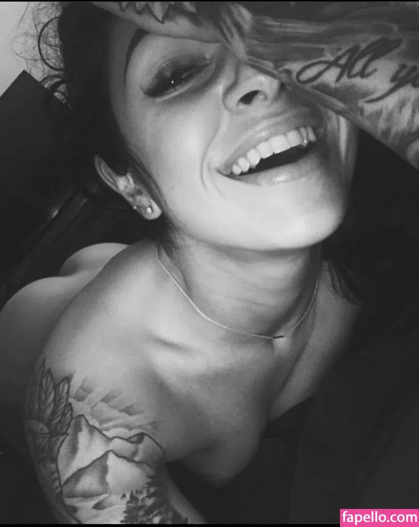 Ratedxbabe Onlyfans Photo Gallery 