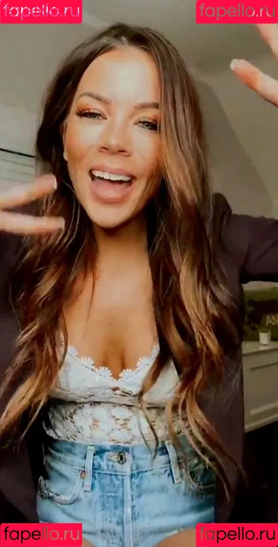 Jackie Redmond Onlyfans Photo Gallery 