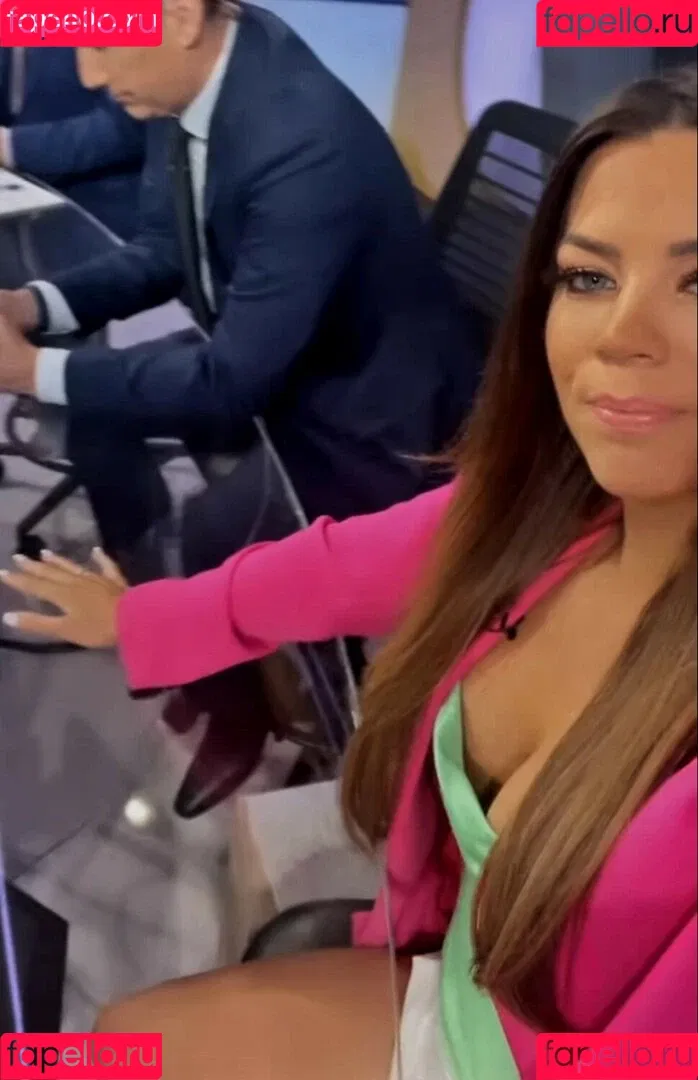 Jackie Redmond Onlyfans Photo Gallery 