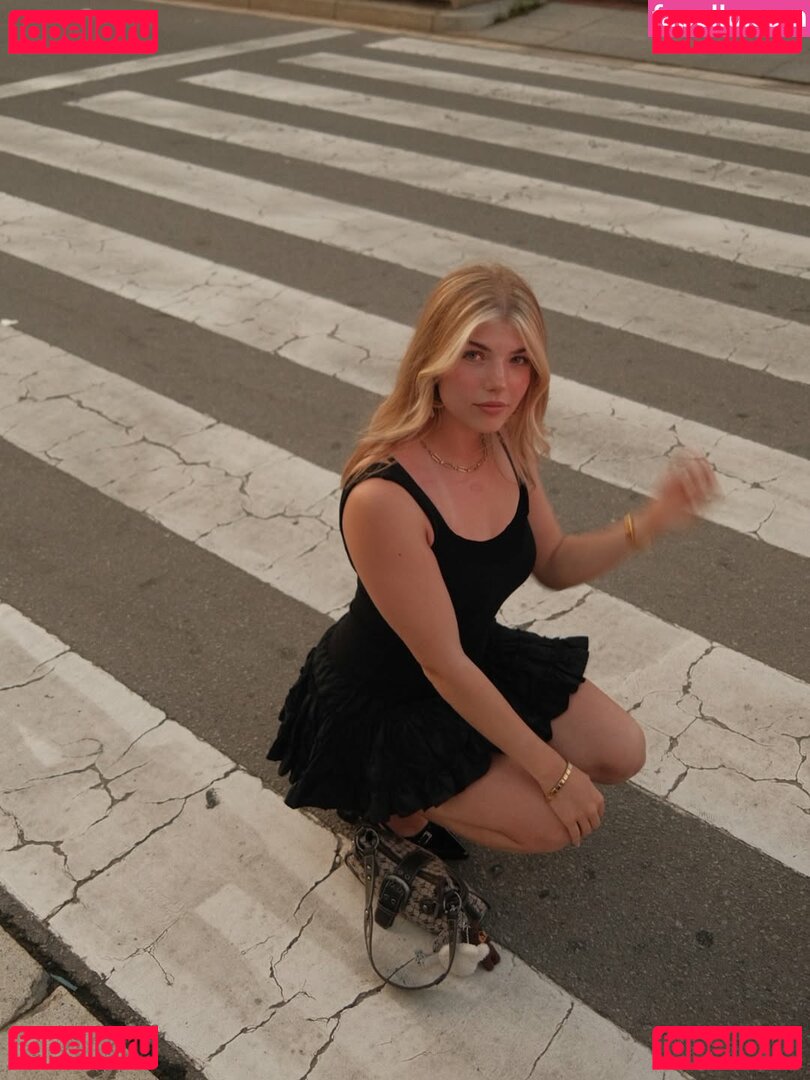 xFibii Onlyfans Photo Gallery 