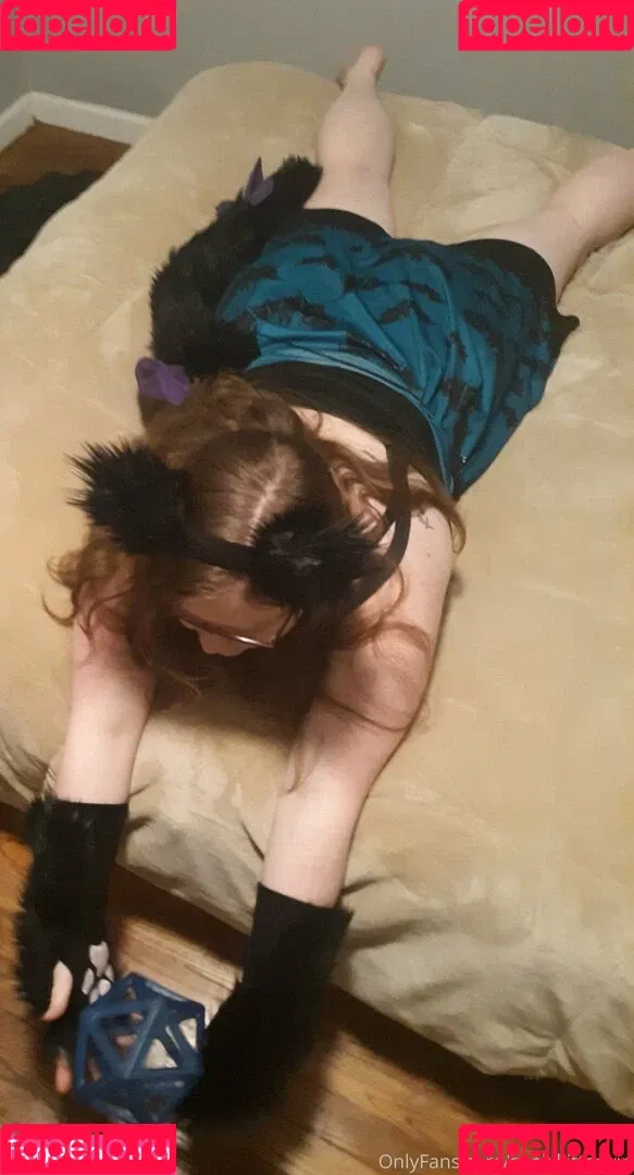 geekikittenvip Onlyfans Photo Gallery 