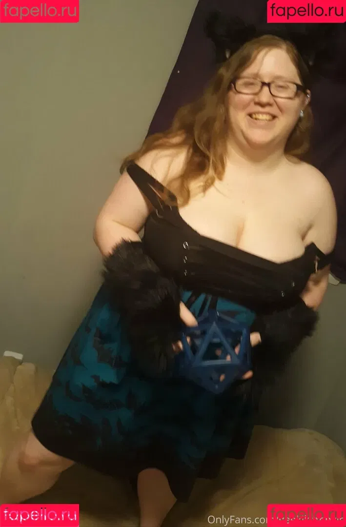geekikittenvip Onlyfans Photo Gallery 