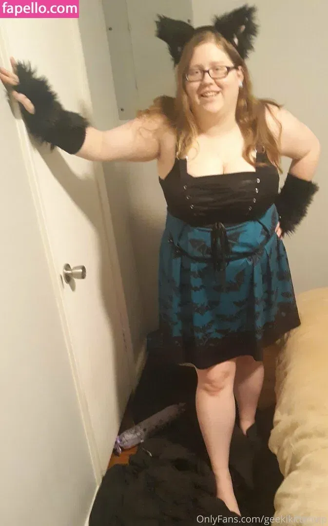 geekikittenvip Onlyfans Photo Gallery 