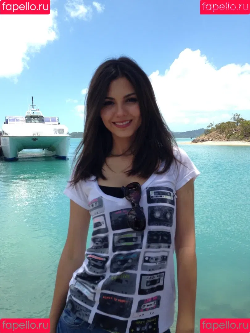 Victoria Justice Onlyfans Photo Gallery 