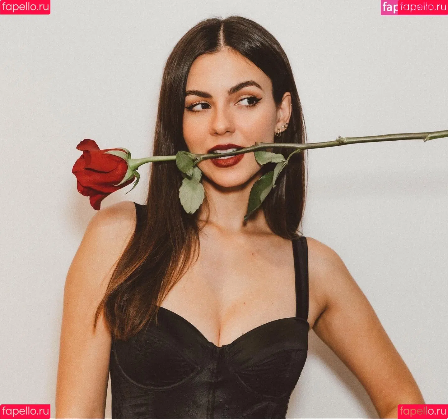 Victoria Justice Onlyfans Photo Gallery 