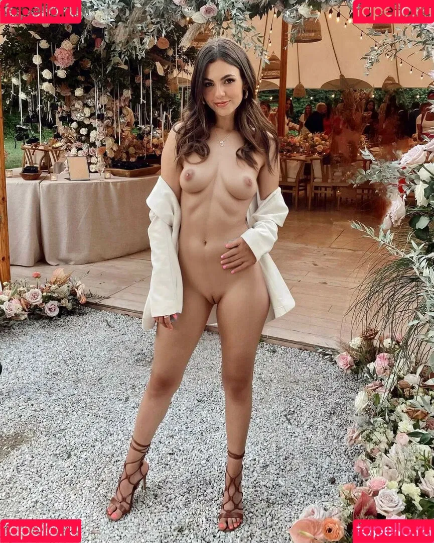 Victoria Justice Onlyfans Photo Gallery 
