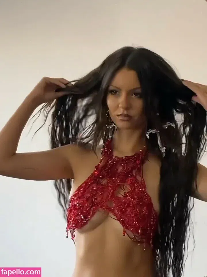 Victoria Justice Onlyfans Photo Gallery 