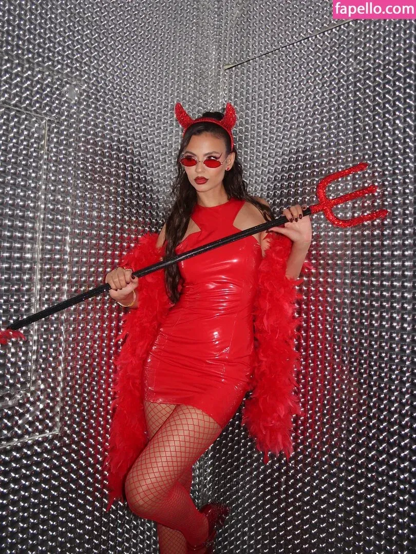 Victoria Justice Onlyfans Photo Gallery 