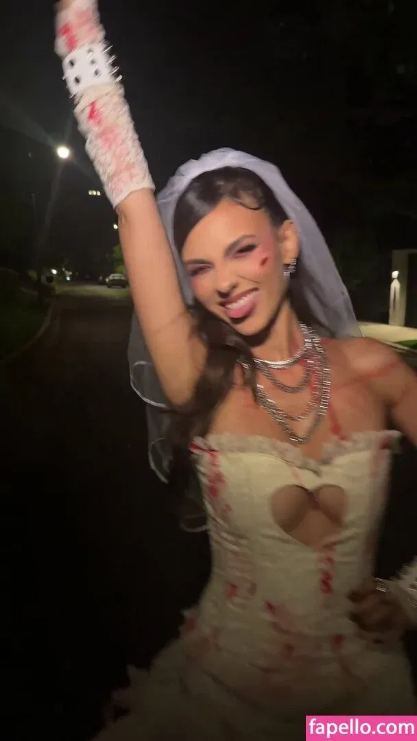 Victoria Justice Onlyfans Photo Gallery 