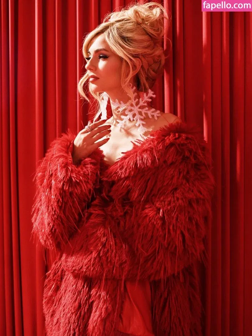 Victoria Justice Onlyfans Photo Gallery 