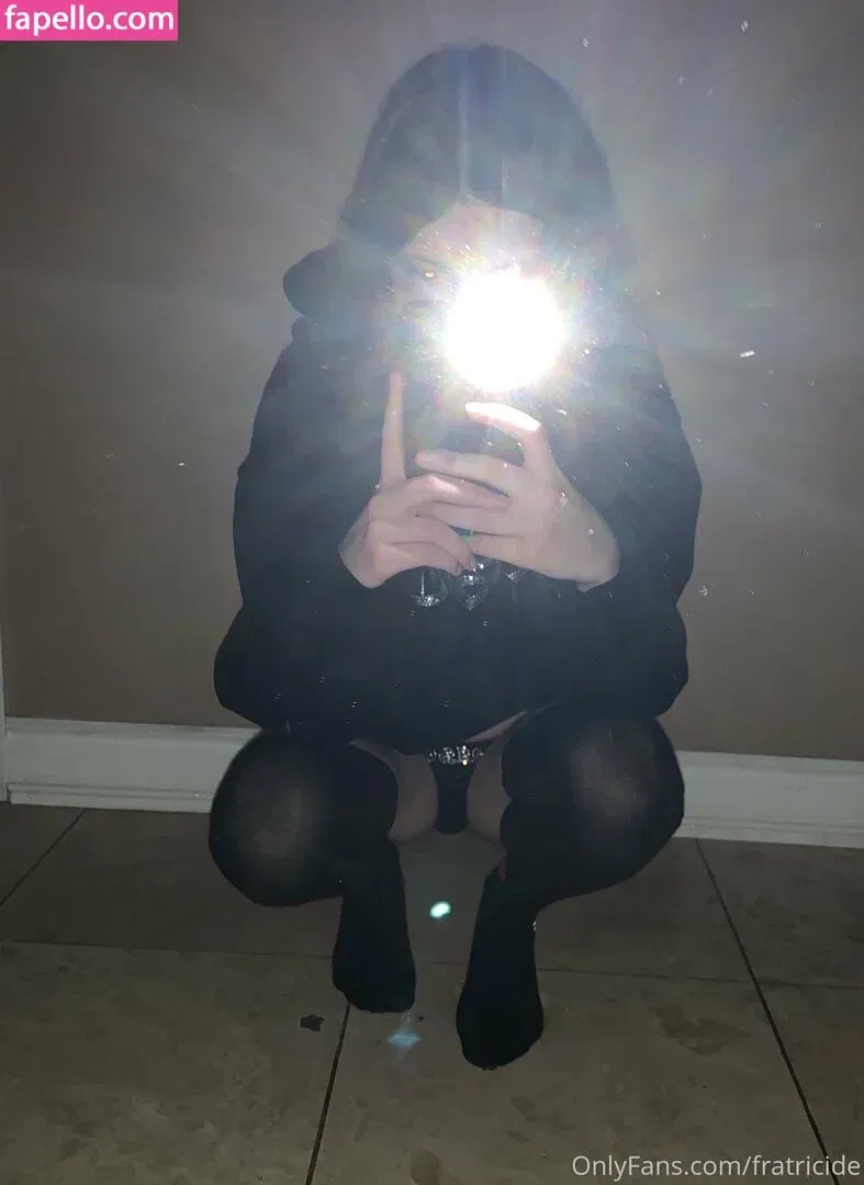 fratricide Onlyfans Photo Gallery 