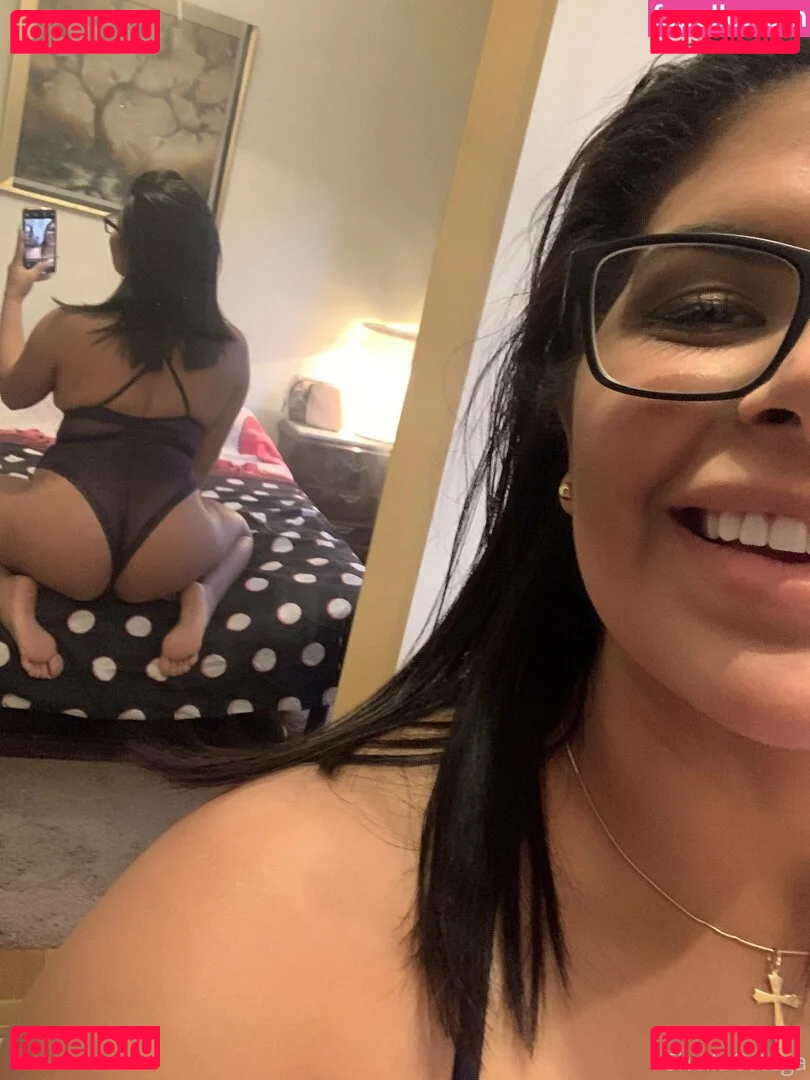 sheilaortegaoff Onlyfans Photo Gallery 