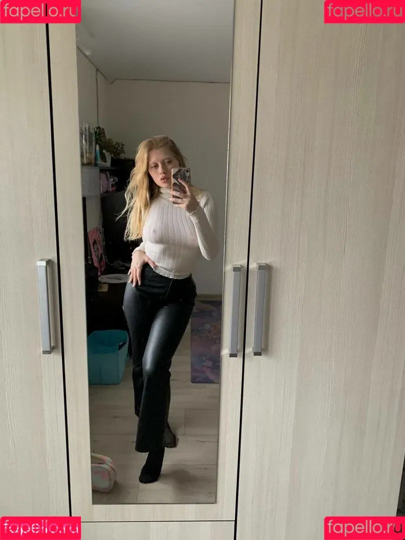 YuStef Onlyfans Photo Gallery 