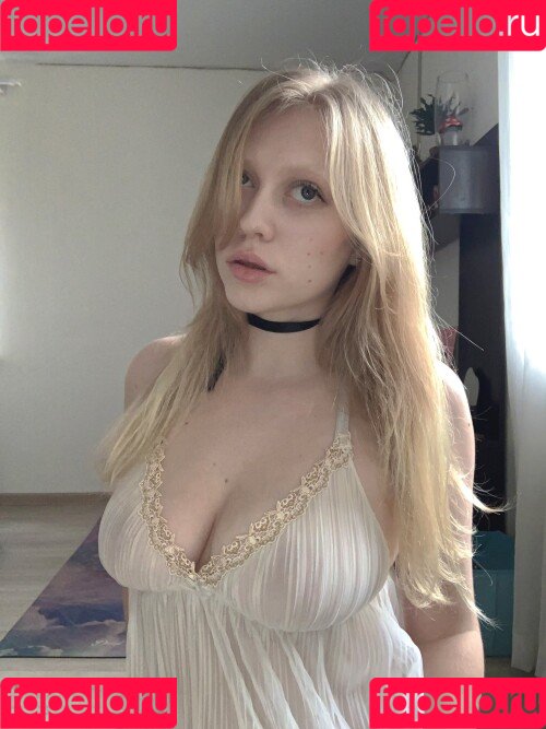 YuStef Onlyfans Photo Gallery 