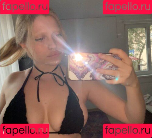 YuStef Onlyfans Photo Gallery 