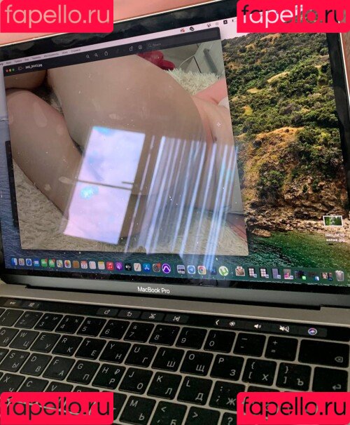 YuStef Onlyfans Photo Gallery 