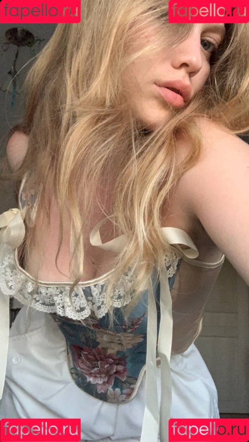 YuStef Onlyfans Photo Gallery 