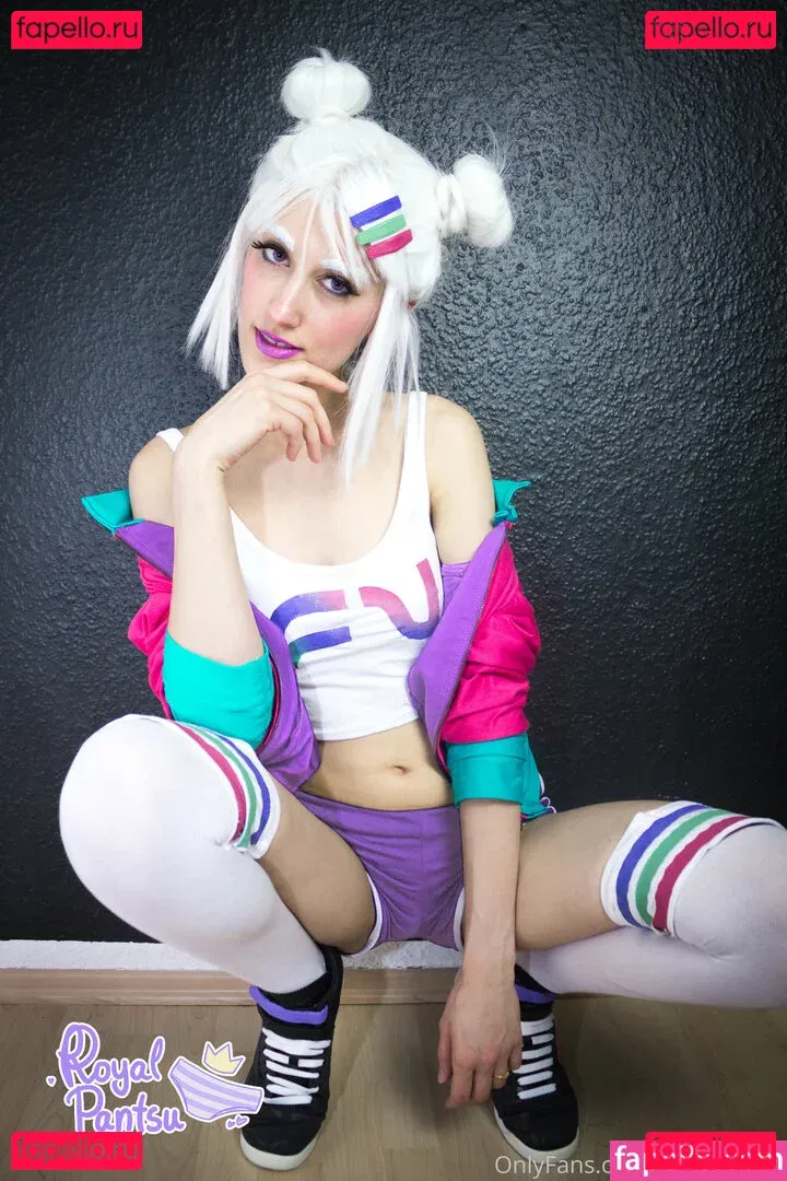 royalpantsu Onlyfans Photo Gallery 