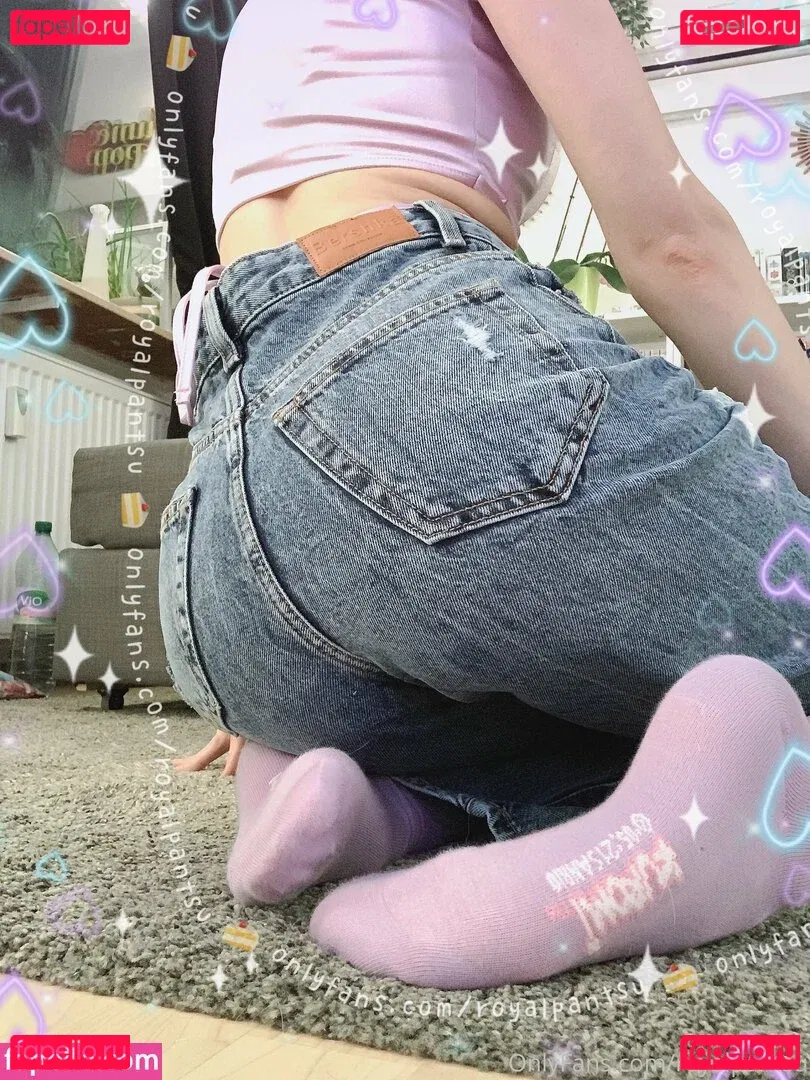 royalpantsu Onlyfans Photo Gallery 