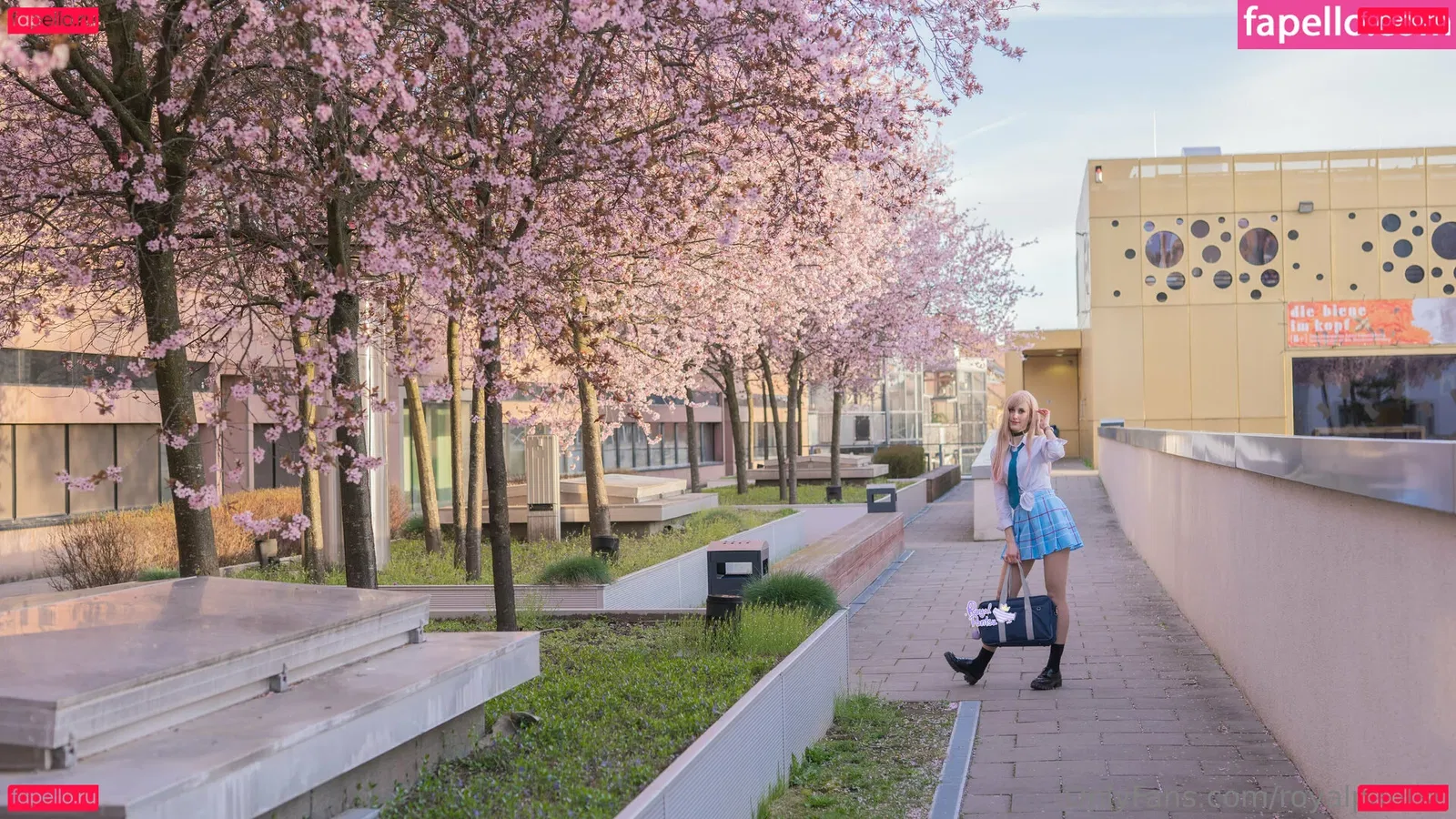 royalpantsu Onlyfans Photo Gallery 