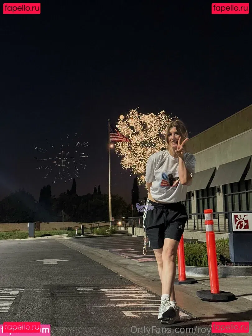 royalpantsu Onlyfans Photo Gallery 