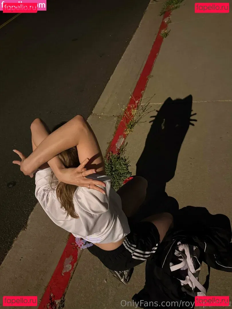 royalpantsu Onlyfans Photo Gallery 