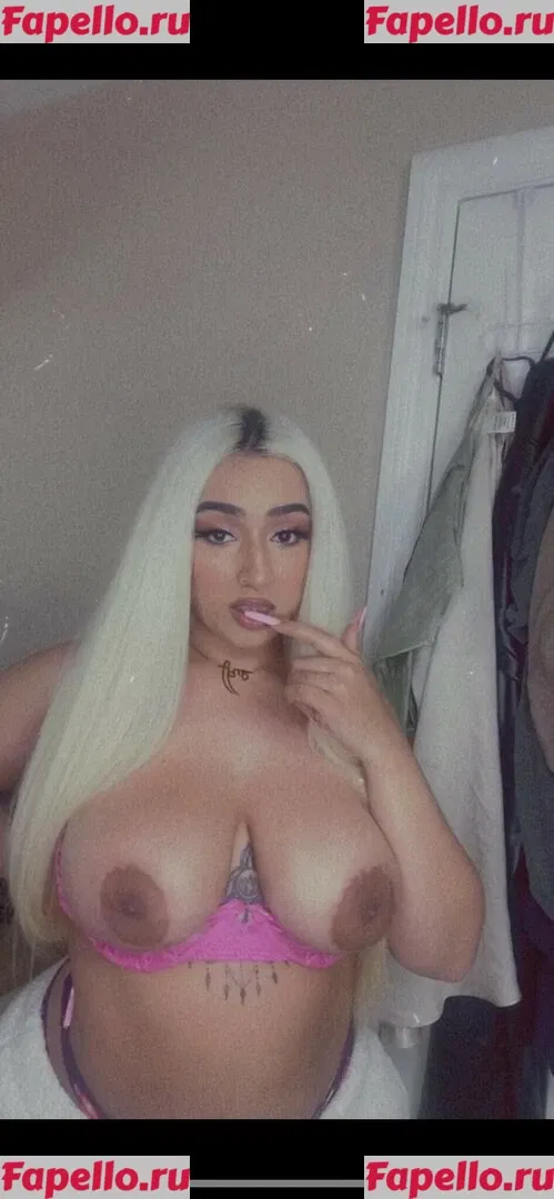 Rakhi Gill Onlyfans Photo Gallery 