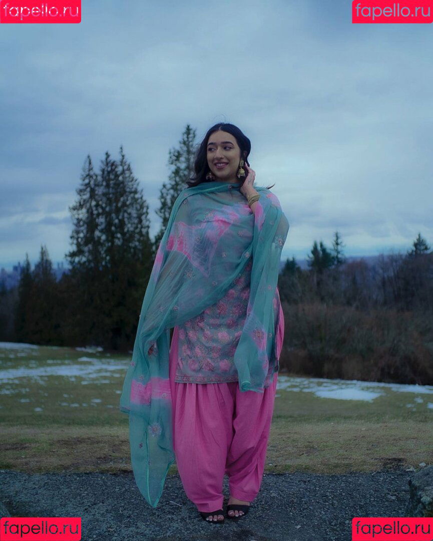 Rakhi Gill Onlyfans Photo Gallery 