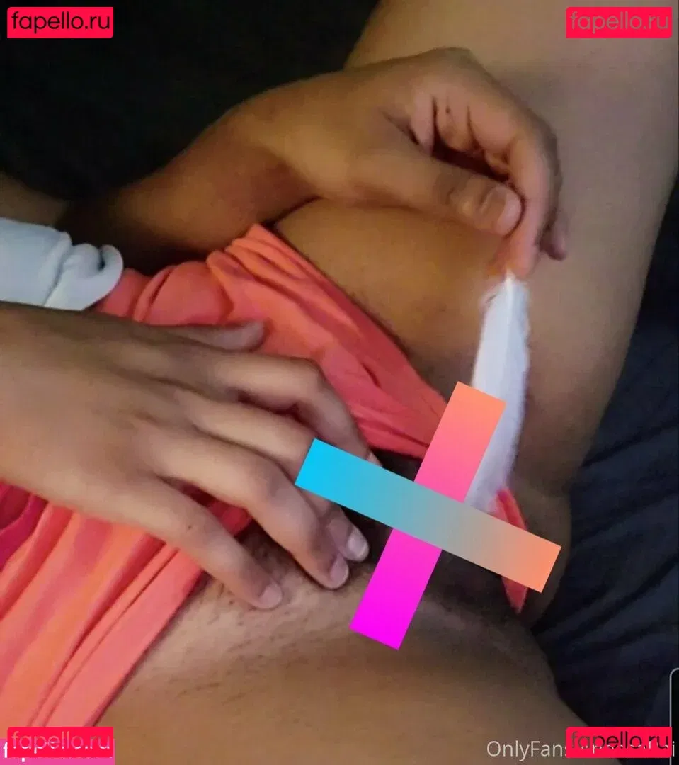 aneesarai Onlyfans Photo Gallery 