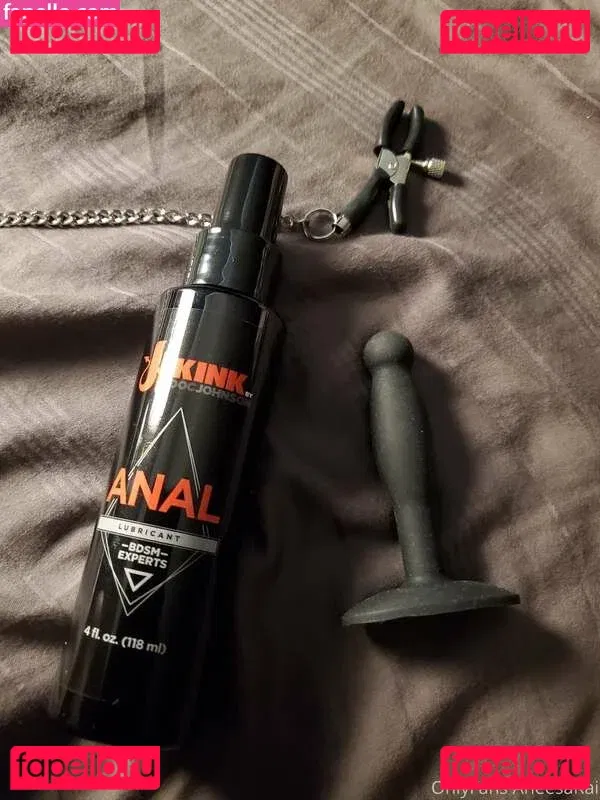 aneesarai Onlyfans Photo Gallery 