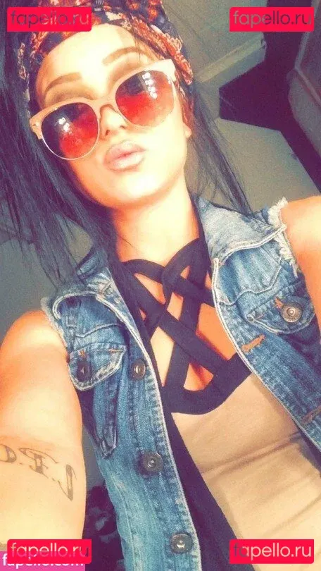 keelingz Onlyfans Photo Gallery 