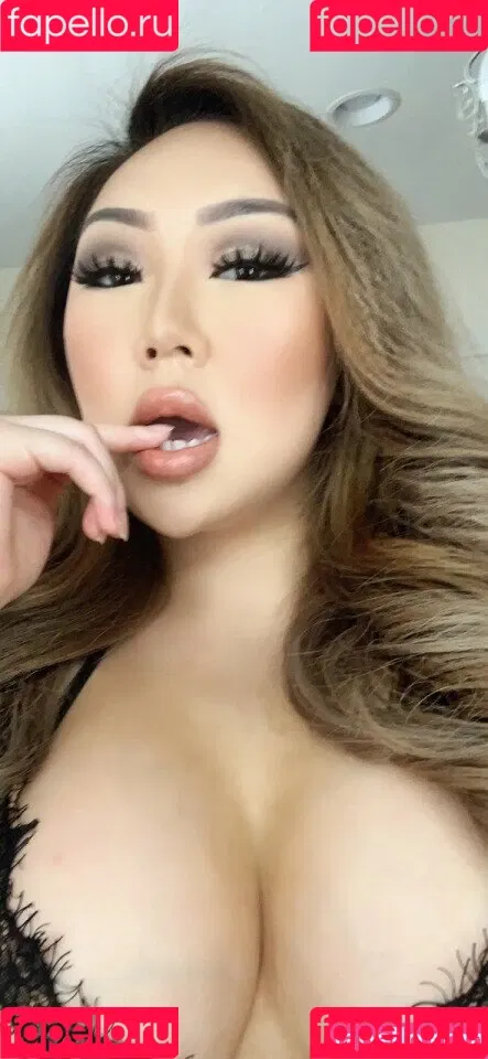 Cafe Lu Girls Onlyfans Photo Gallery 