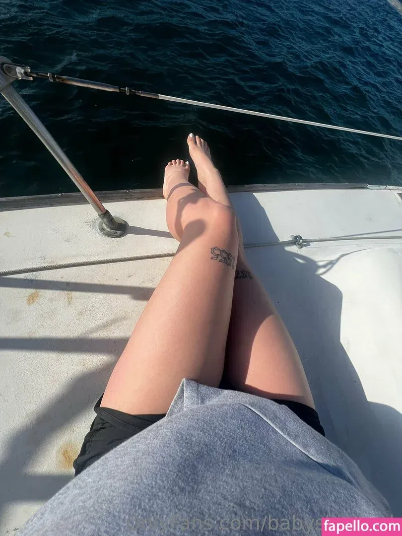 babyski-mask Onlyfans Photo Gallery 