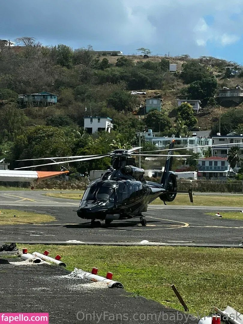 babyski-mask Onlyfans Photo Gallery 