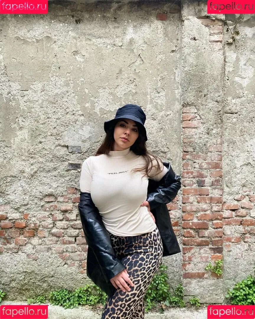 Anna Rebellato Onlyfans Photo Gallery 