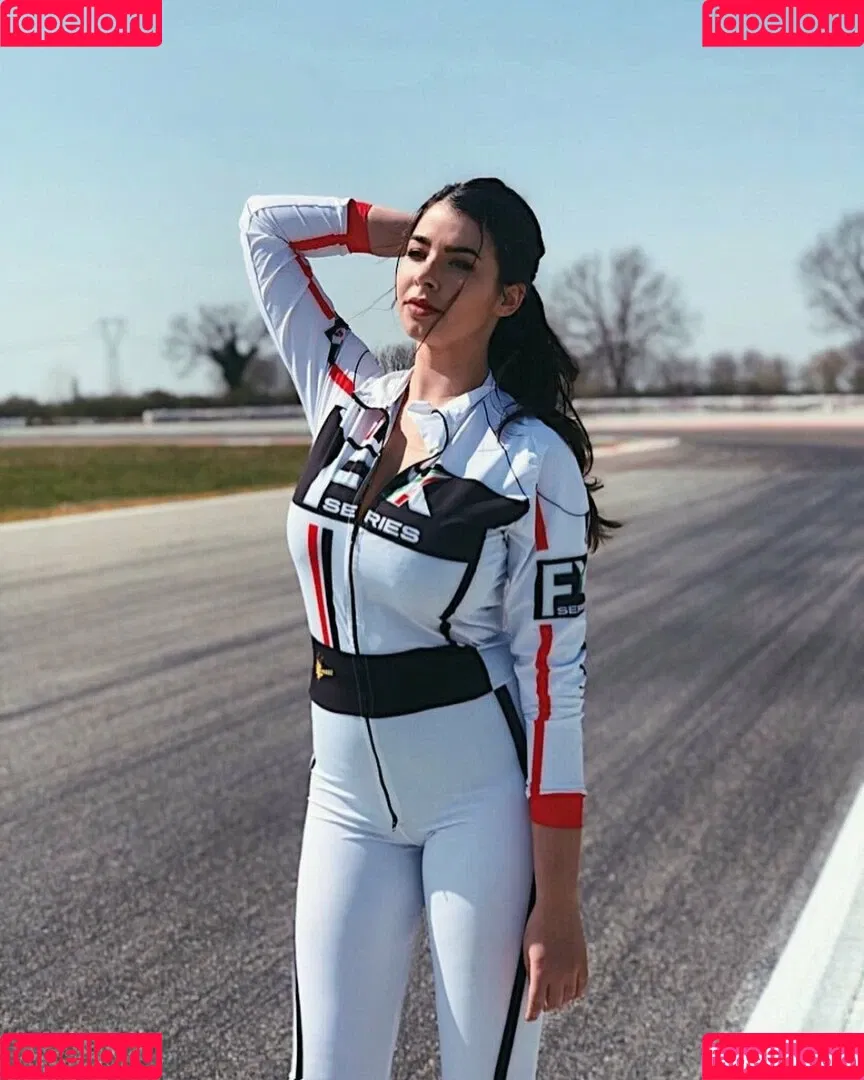 Anna Rebellato Onlyfans Photo Gallery 