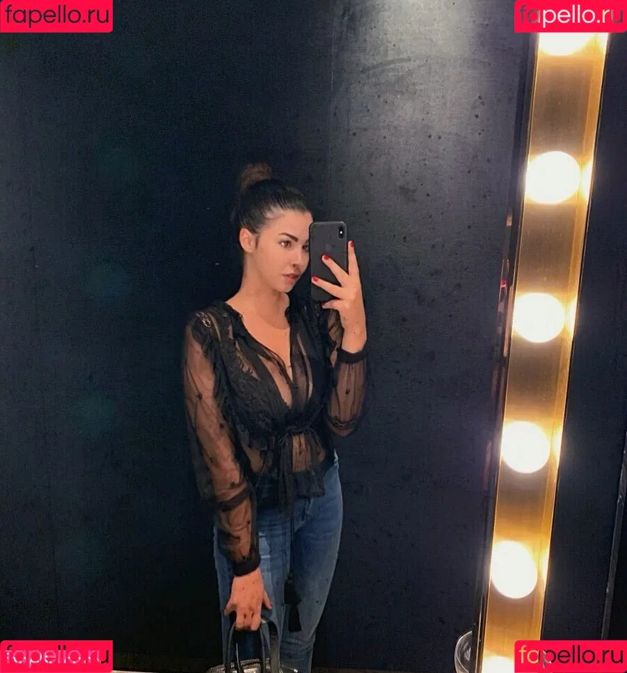 Anna Rebellato Onlyfans Photo Gallery 