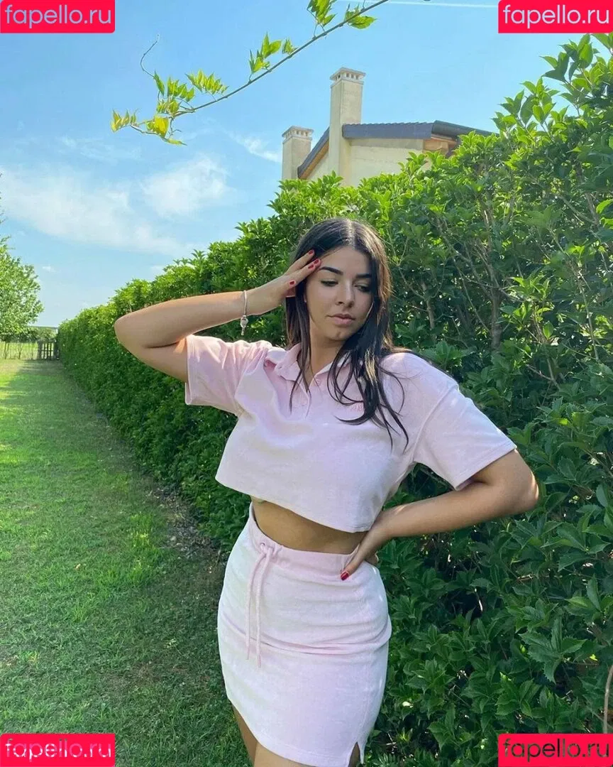 Anna Rebellato Onlyfans Photo Gallery 