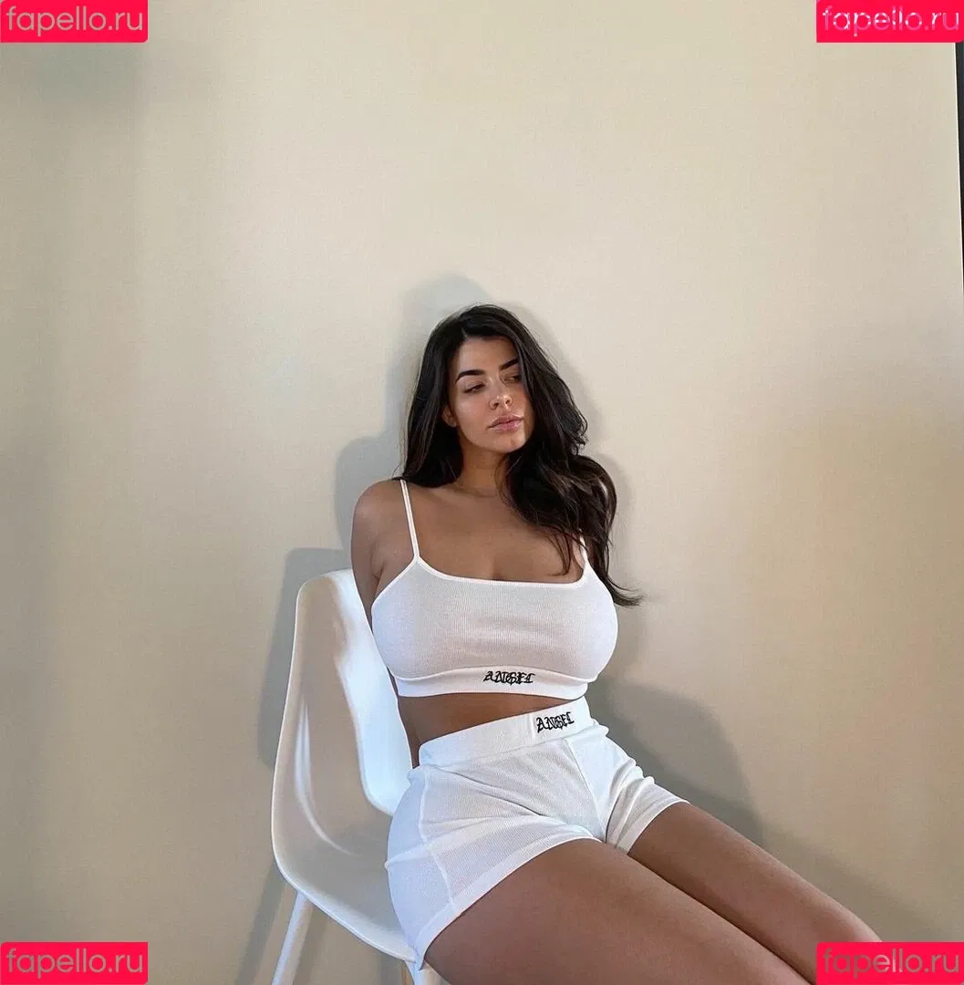 Anna Rebellato Onlyfans Photo Gallery 