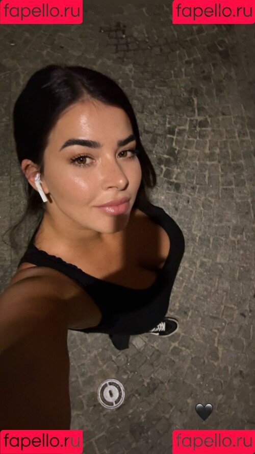 Anna Rebellato Onlyfans Photo Gallery 