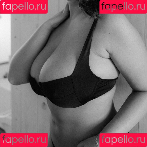 Anna Rebellato Onlyfans Photo Gallery 