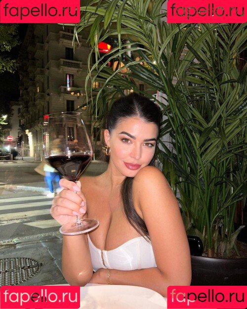 Anna Rebellato Onlyfans Photo Gallery 