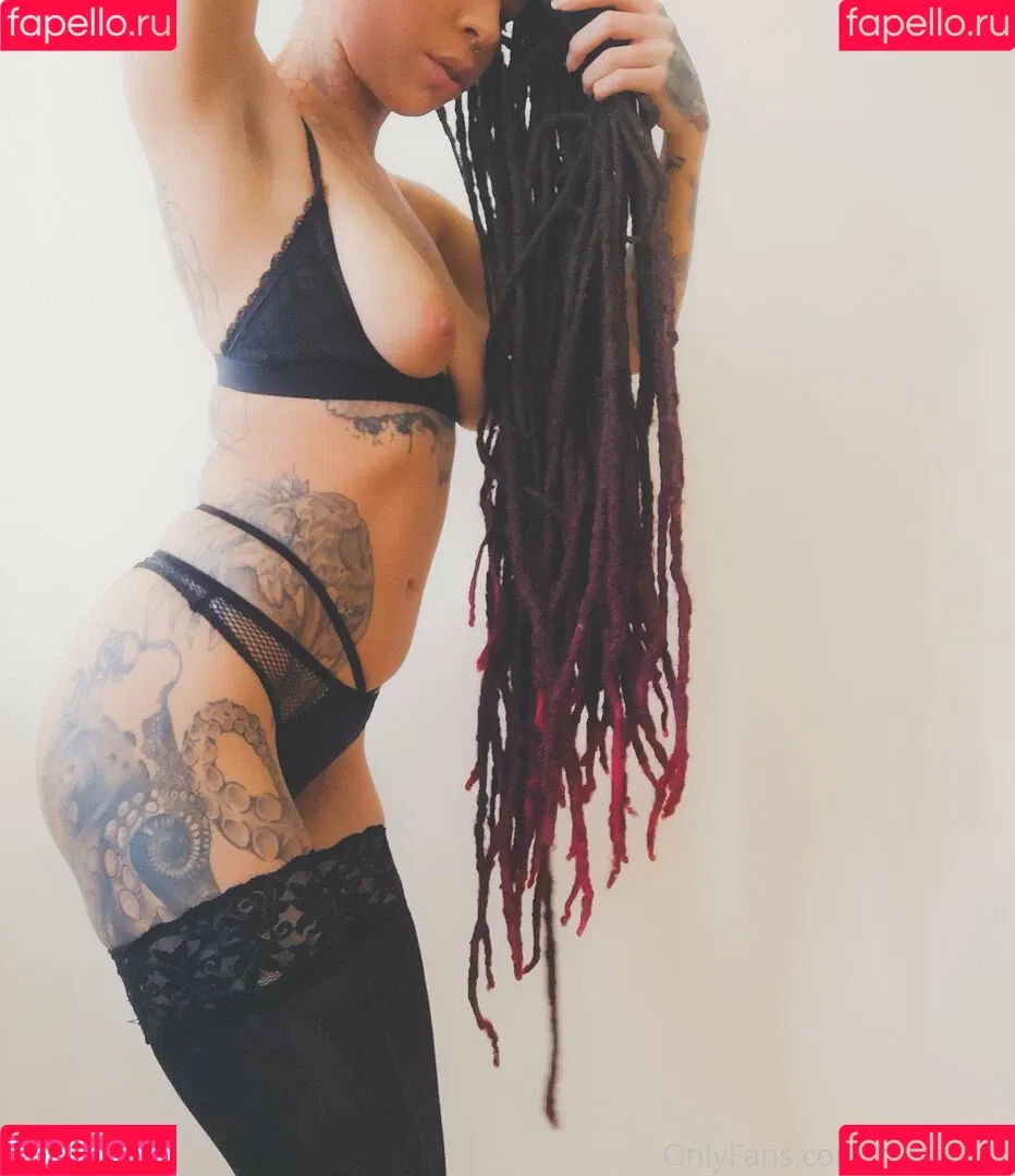 razorredd Onlyfans Photo Gallery 