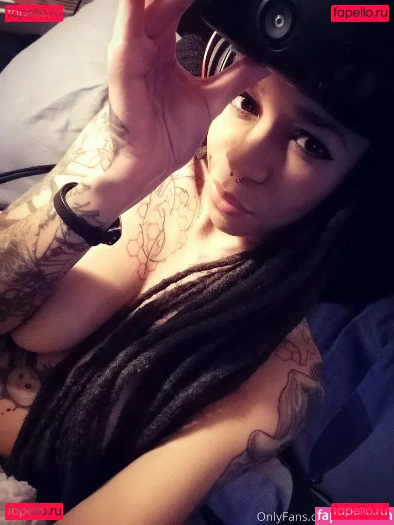 razorredd Onlyfans Photo Gallery 