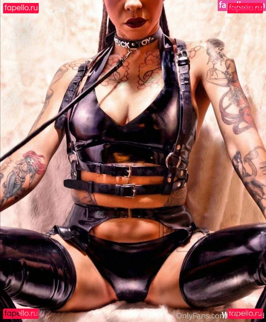 razorredd Onlyfans Photo Gallery 