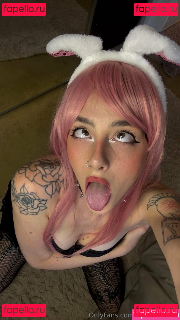 itslunaaurora / lunaauroraxo / lunarumes Onlyfans Photo Gallery 